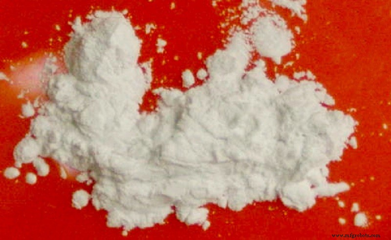 Applications du zirconium : comment ce métal rare façonne la technologie moderne