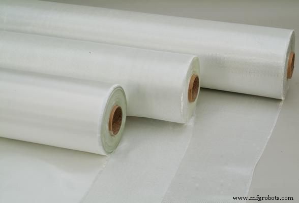 Toile de Verre vs Nappe : Comprendre la Construction, Utilisations et Sécurité