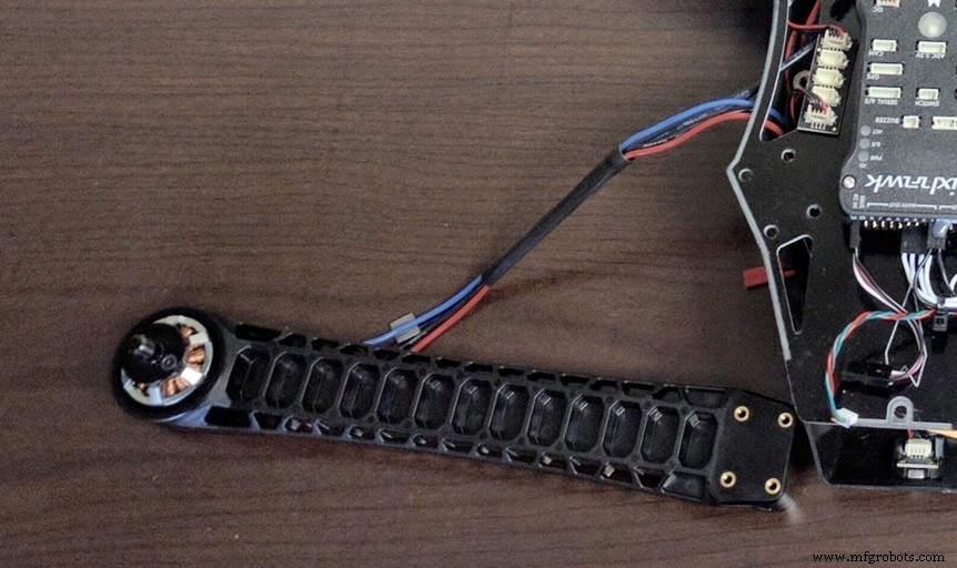 Mise à niveau 3DR Iris+ avec pièces fibre carbone 3D imprimées – Partie 2 : Modifications électriques