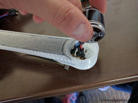Mise à niveau 3DR Iris+ avec pièces fibre carbone 3D imprimées – Partie 2 : Modifications électriques