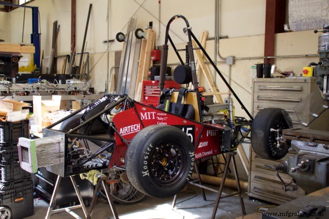 Comment l impression 3D a donné l avantage à l équipe MIT Motorsports en Formula SAE