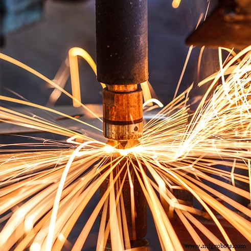 Pistolets de soudage robotisés through-arm : avantages clés sur les designs conventionnels