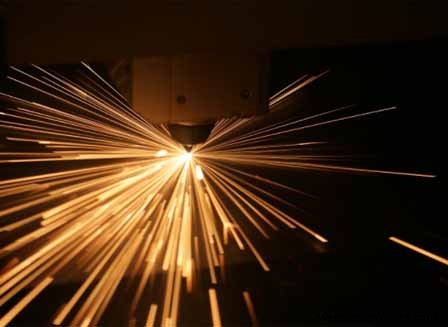 Soudage robotique dans la fabrication : Le guide expert complet