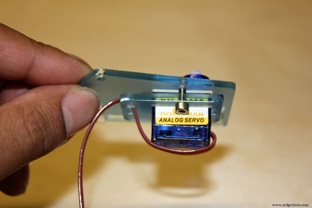 Bras Robotique MeArm V1.0 – Construisez Votre Bras Robotisé Arduino et Raspberry Pi