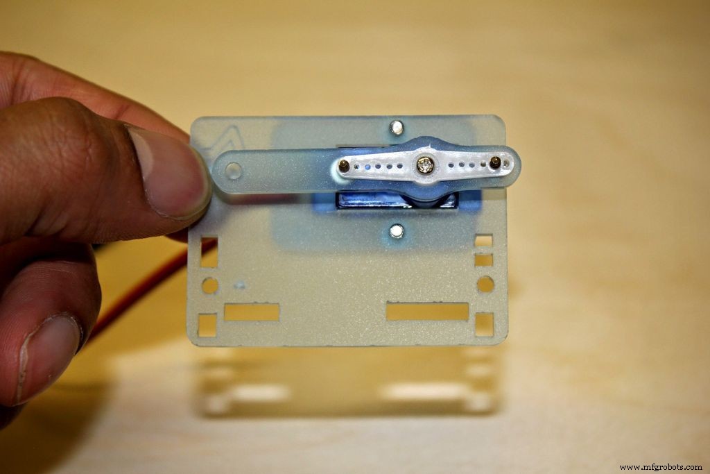 Bras Robotique MeArm V1.0 – Construisez Votre Bras Robotisé Arduino et Raspberry Pi