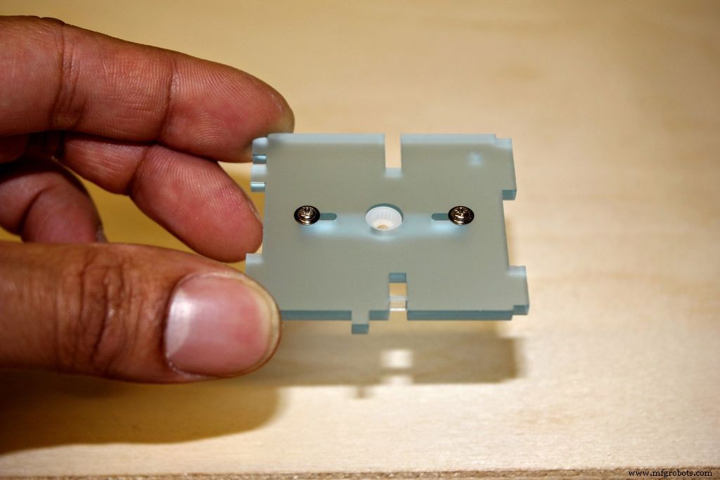 Bras Robotique MeArm V1.0 – Construisez Votre Bras Robotisé Arduino et Raspberry Pi