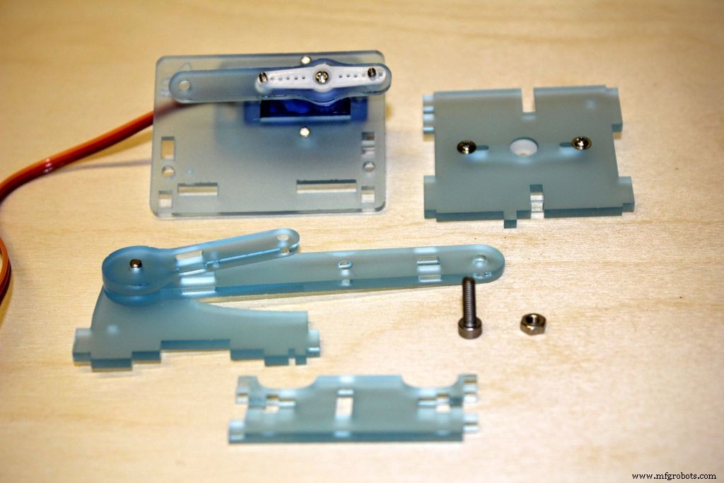 Bras Robotique MeArm V1.0 – Construisez Votre Bras Robotisé Arduino et Raspberry Pi