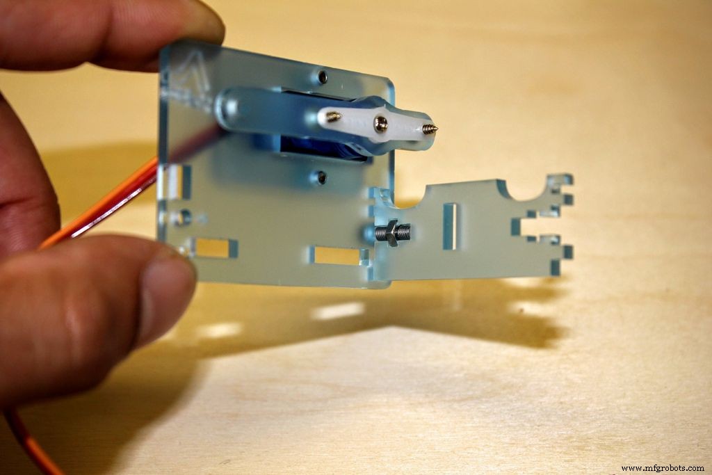 Bras Robotique MeArm V1.0 – Construisez Votre Bras Robotisé Arduino et Raspberry Pi