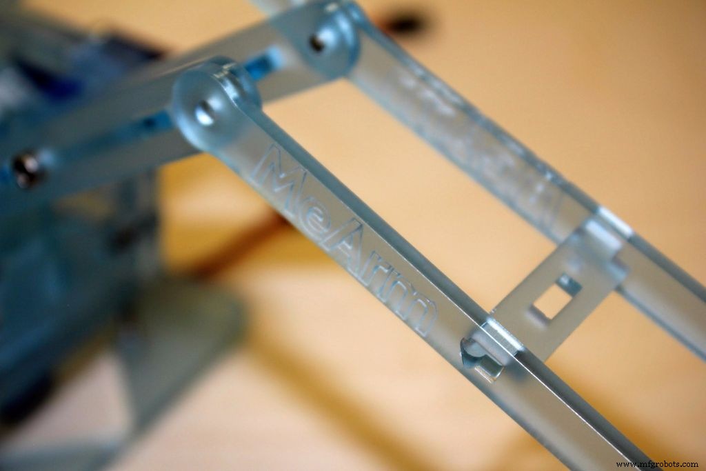 Bras Robotique MeArm V1.0 – Construisez Votre Bras Robotisé Arduino et Raspberry Pi