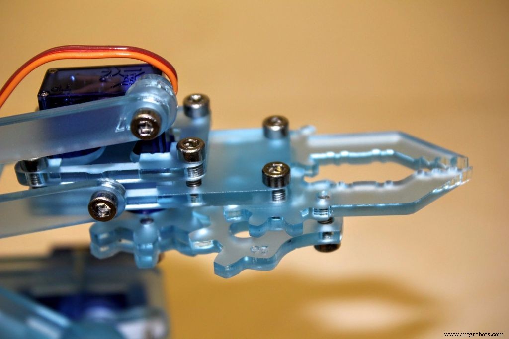 Bras Robotique MeArm V1.0 – Construisez Votre Bras Robotisé Arduino et Raspberry Pi