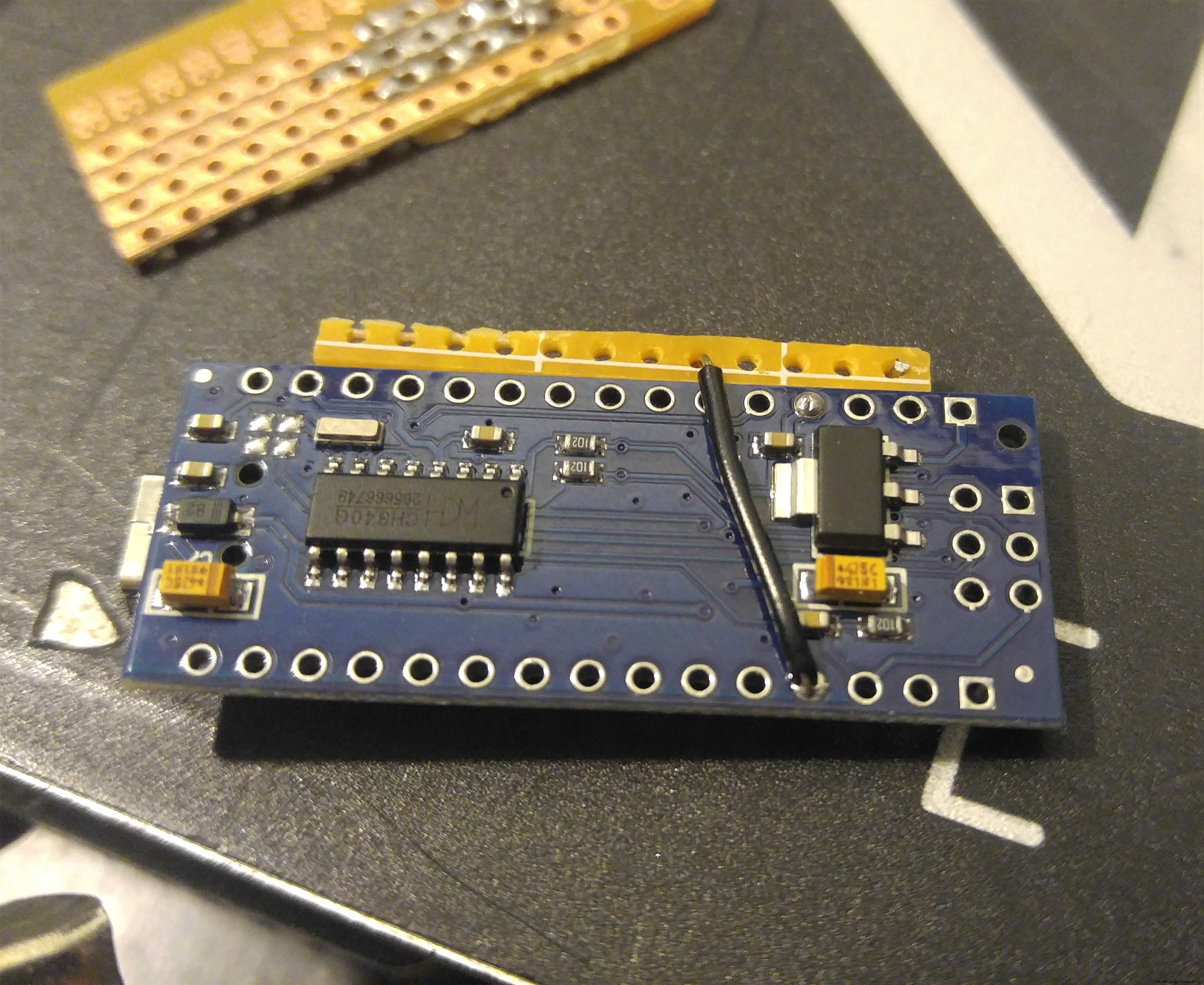 Détecteur de distance portable – Kit DIY Arduino Nano avec HC-SR04, alimentation 18650 et boîtier imprimé 3D