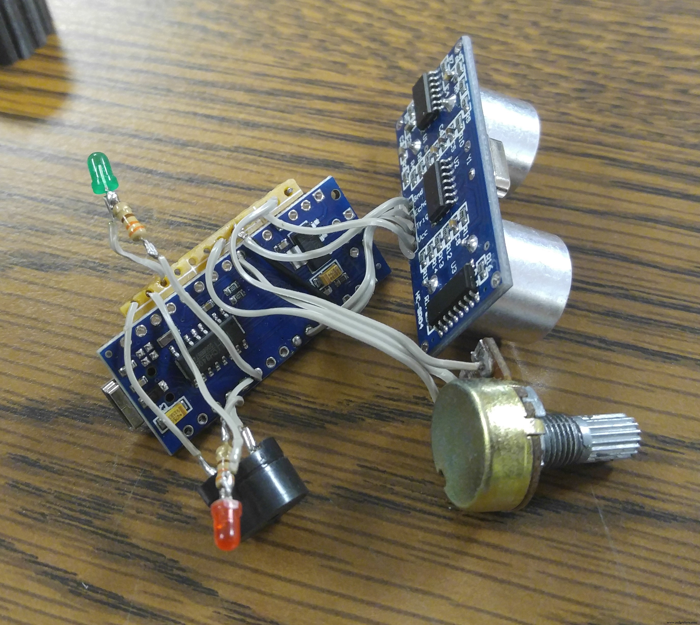 Détecteur de distance portable – Kit DIY Arduino Nano avec HC-SR04, alimentation 18650 et boîtier imprimé 3D