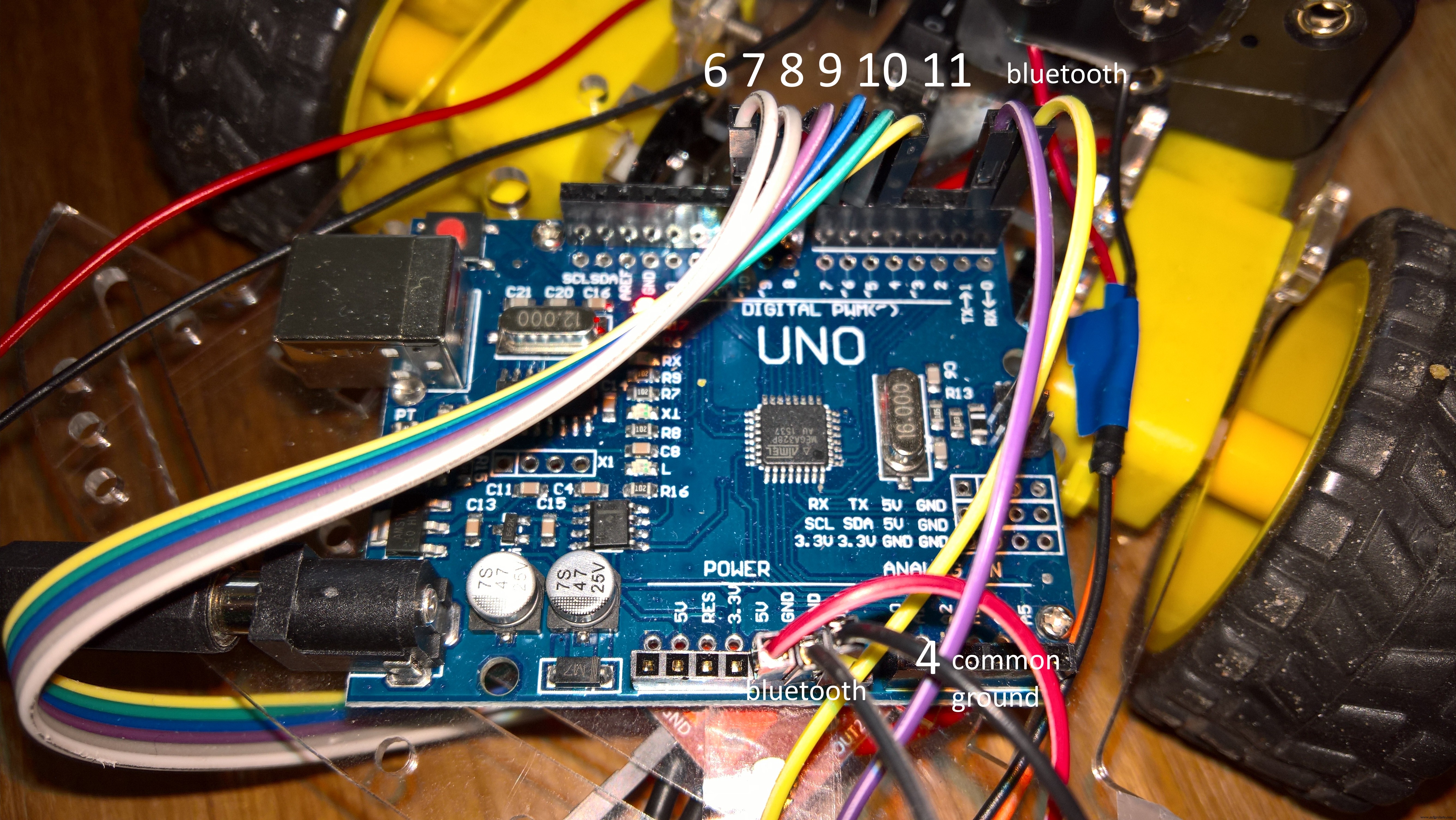 Contrôlez un rover Arduino avec Firmata et une manette Xbox One