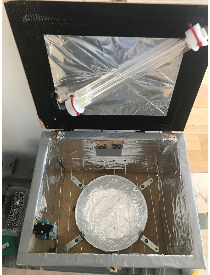Dispositif de désinfection de masques UV-C et chaleur piloté par Arduino