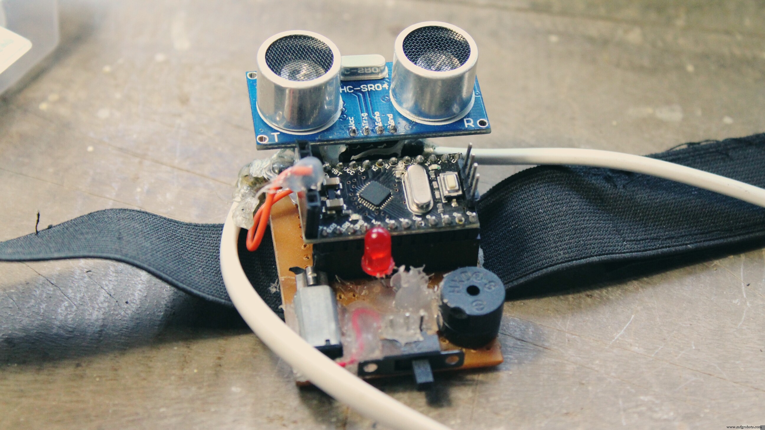 Troisième Œil Arduino : Dispositif d Assistance Visuelle pour Aveugles