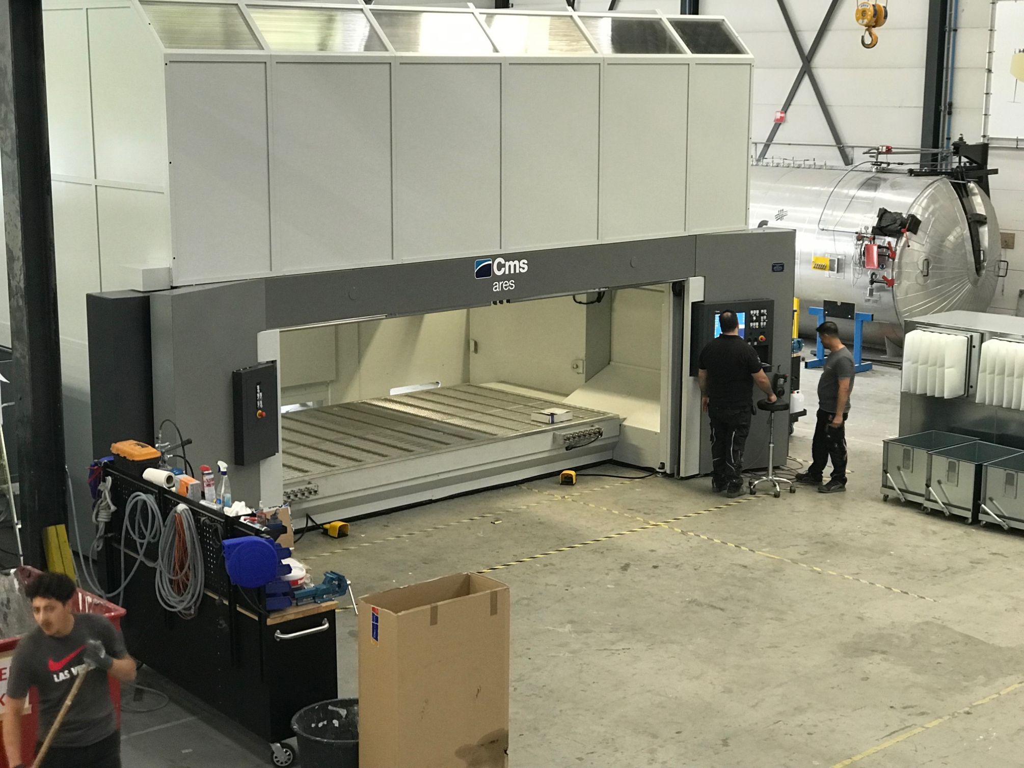 Visite de Holland Composites : l usine avancée de Lelystad
