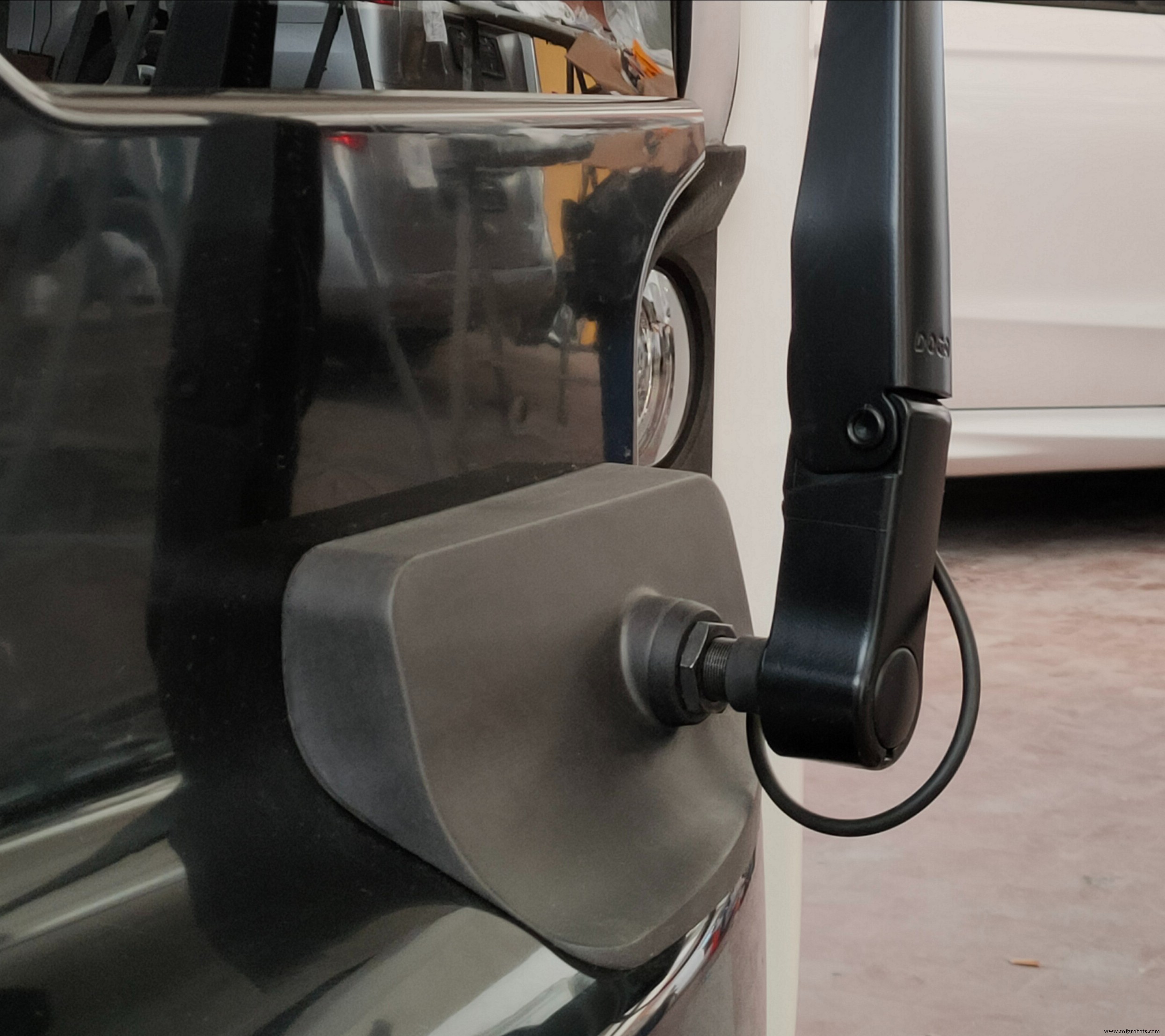 Olli 2.0 : navette autonome électrique Local Motors améliorée avec composites Windform CRP Technology