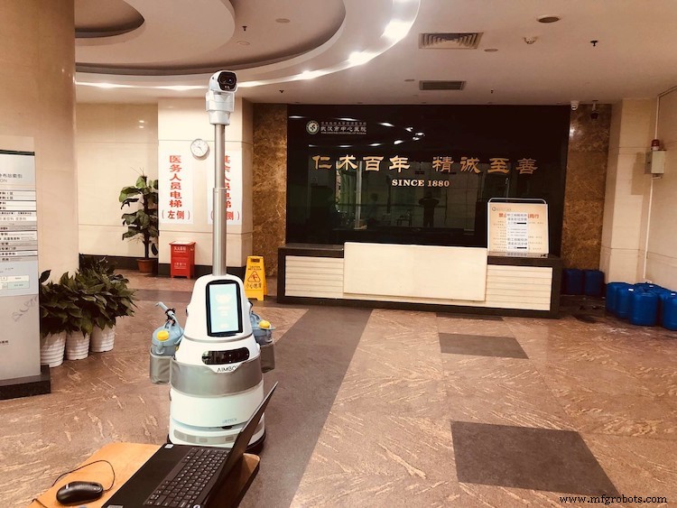 Robots IA UBTech déployés à Wuhan pour aider aux efforts de contrôle du coronavirus