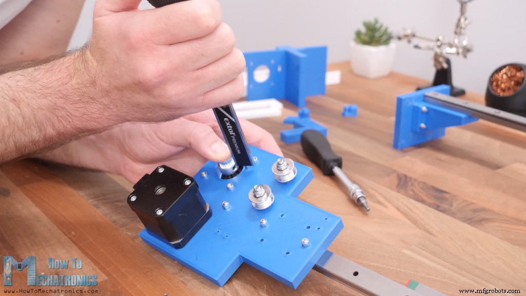 Construire votre propre traceur CNC à changement d outil automatique – Tutoriel Machine à Dessiner DIY