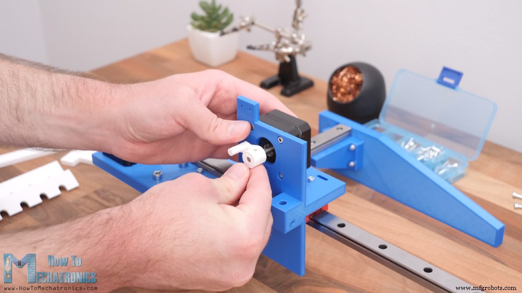 Construire votre propre traceur CNC à changement d outil automatique – Tutoriel Machine à Dessiner DIY