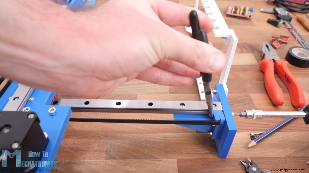 Construire votre propre traceur CNC à changement d outil automatique – Tutoriel Machine à Dessiner DIY