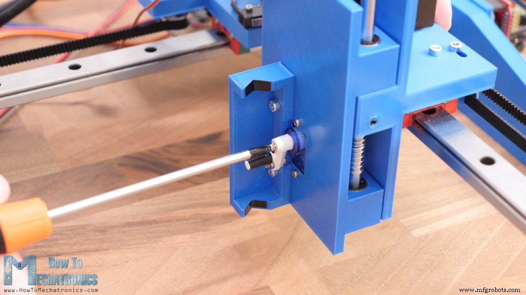 Construire votre propre traceur CNC à changement d outil automatique – Tutoriel Machine à Dessiner DIY
