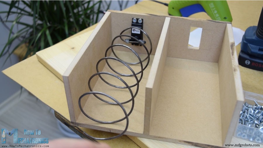Construire une distributeur automatique Arduino intelligent : guide méca complet