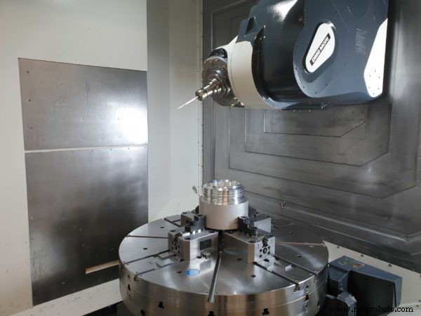 Choisir la bonne configuration de machine 5 axes : guide complet