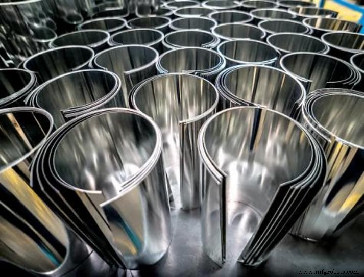 Stratégies efficaces pour réduire les coûts de fabrication en tôlerie