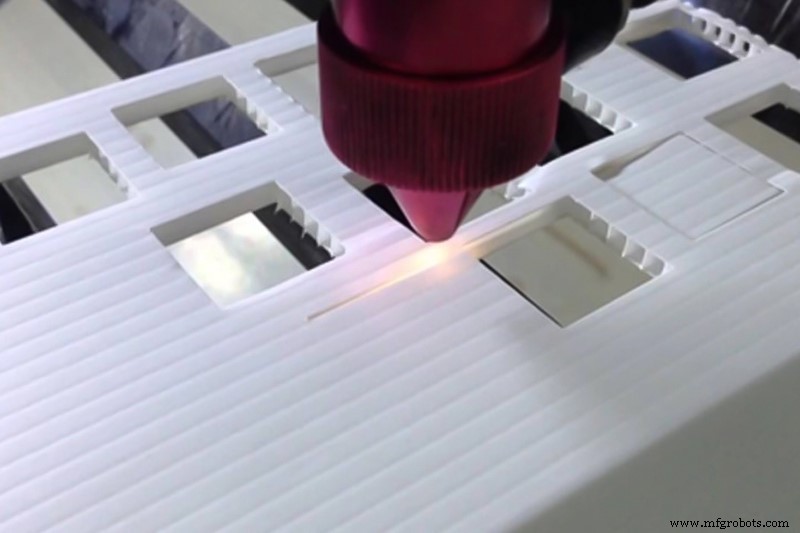 Matériaux pour découpe laser : sélectionner le choix idéal pour le prototypage rapide