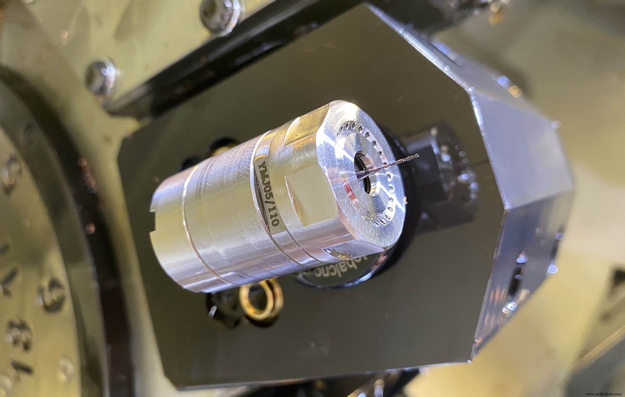 Débloquer une performance supérieure : Avantages des broches haute vitesse pour le micro-usinage