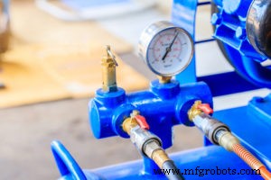 Comprendre la chute de pression dans les compresseurs d air : Astuces de prévention pour des opérations fiables