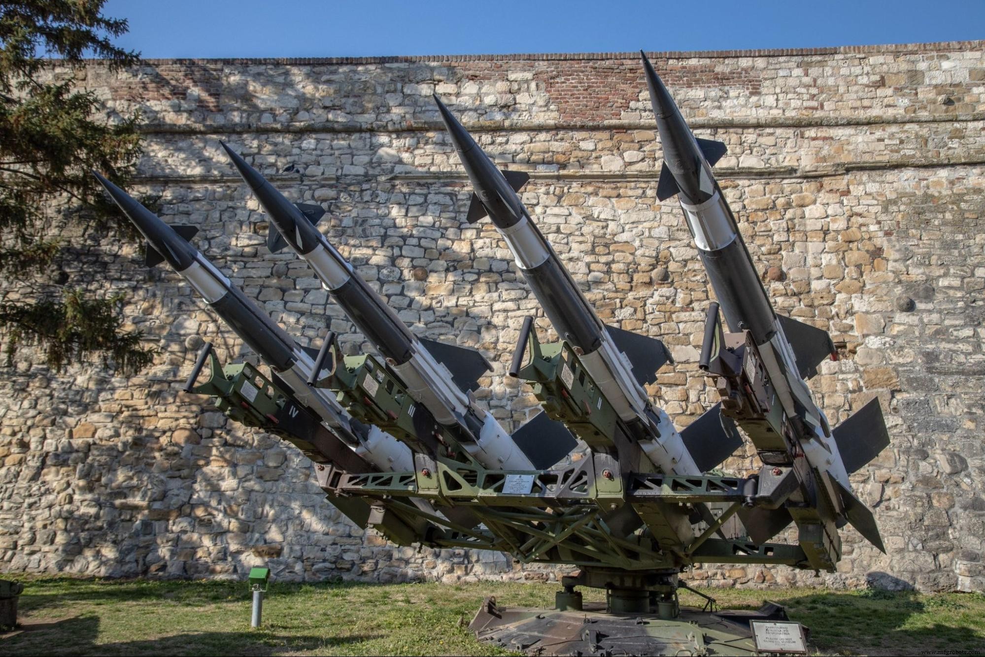 Top 10 des tendances technologiques militaires façonnant 2022