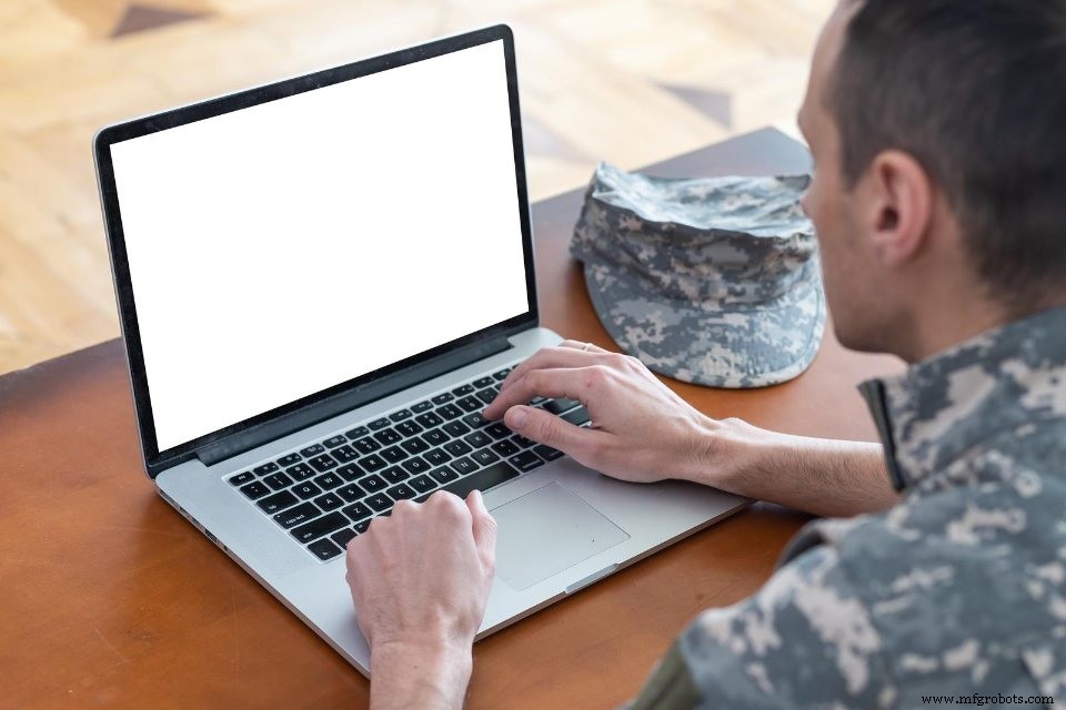 Top 10 des tendances technologiques militaires façonnant 2022