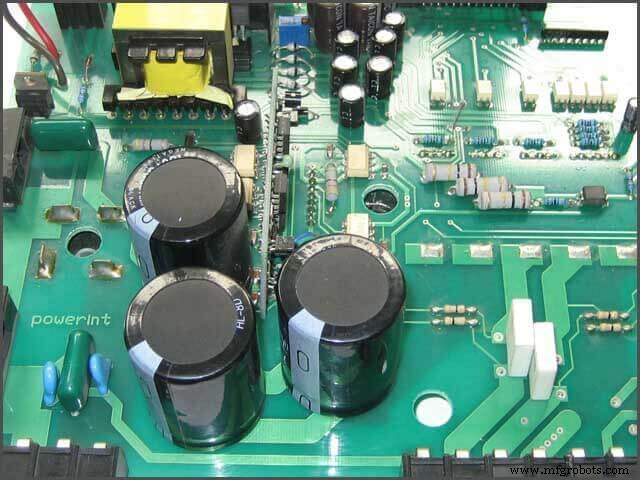Du Breadboard au Produit Final : Guide Pro pour Faire Évoluer vos Prototypes PCB