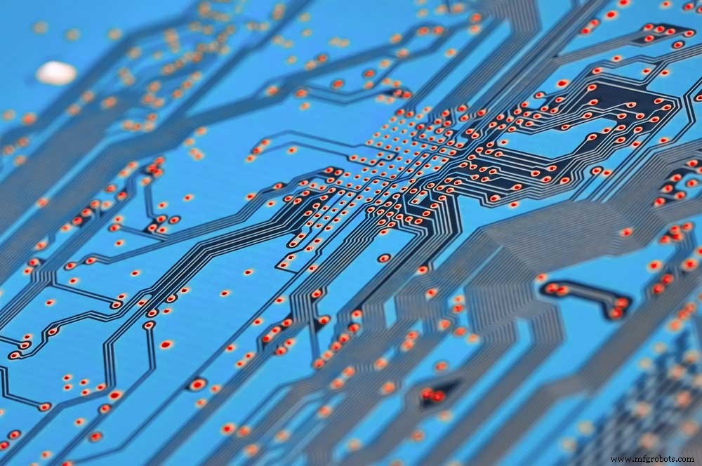 Maîtriser les Pochoirs PCB : Guide Complet pour un Brasage de Précision
