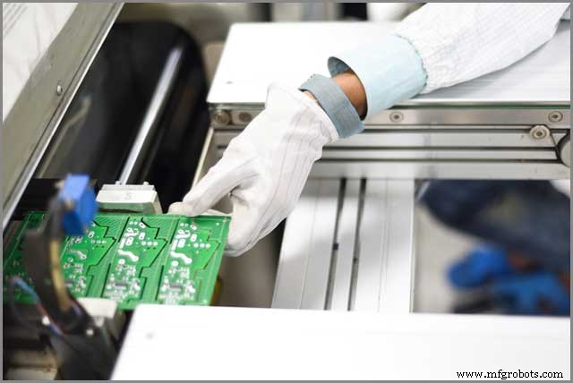 10 techniques essentielles de fabrication PCB que les concepteurs doivent connaître