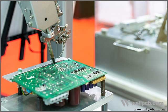 Défauts de Brasage PCB Courants et Solutions Pratiques