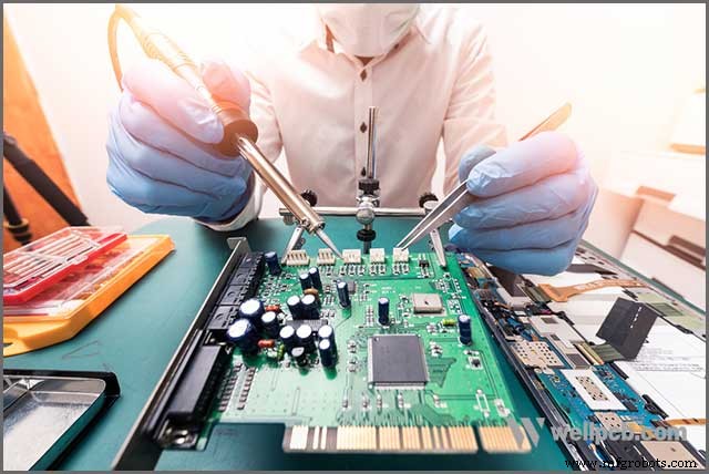 Défauts de Brasage PCB Courants et Solutions Pratiques
