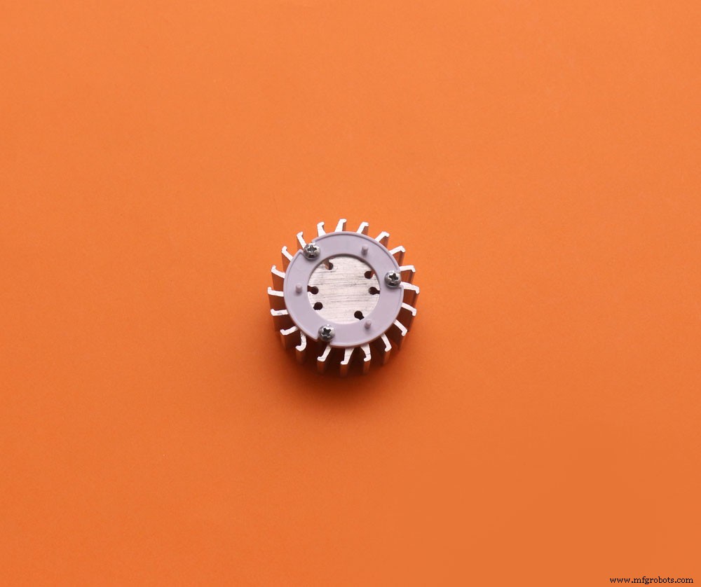 Comprendre les dissipateurs thermiques LED : pourquoi ils sont essentiels