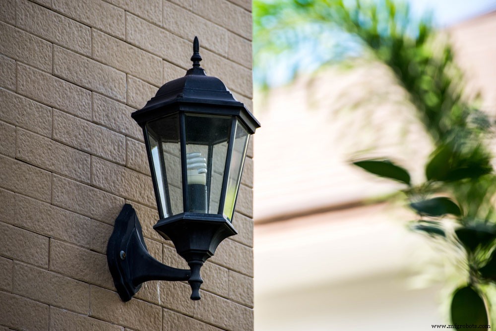 Éclairage LED Altair : Une illumination élégante et abordable