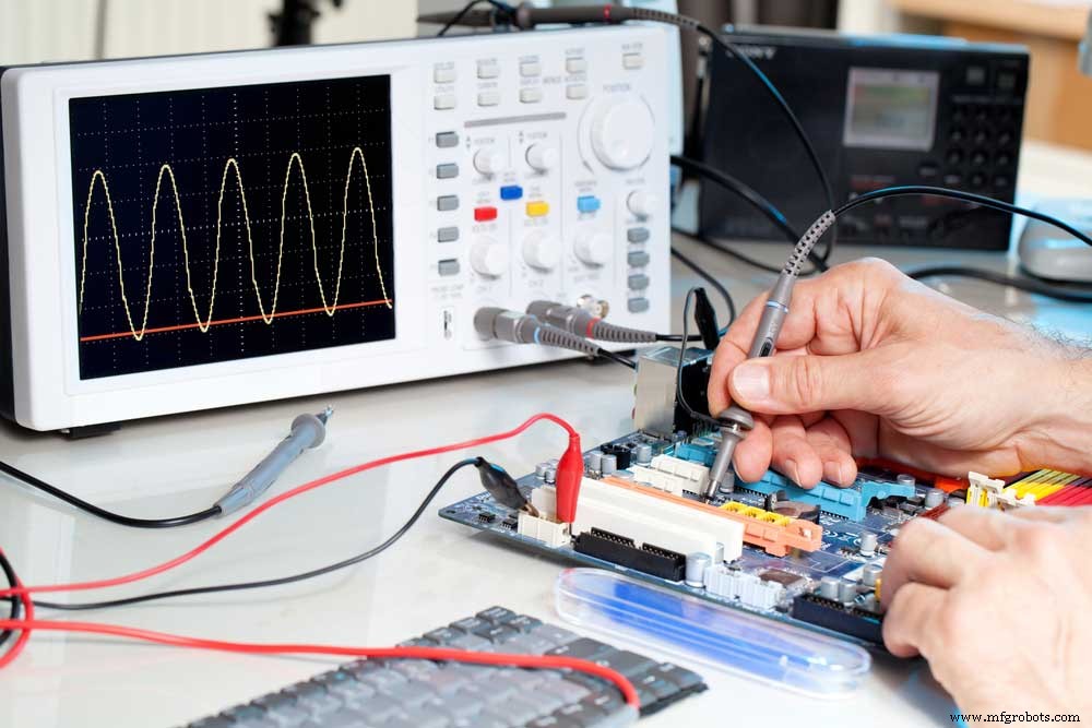 Construisez Votre Propre Détecteur RF : Guide Simple pour Repérer les Signaux Radio Cachés