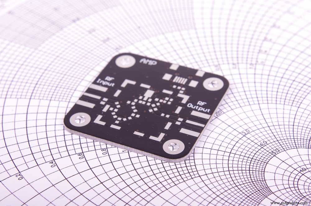 Construisez Votre Propre Détecteur RF : Guide Simple pour Repérer les Signaux Radio Cachés