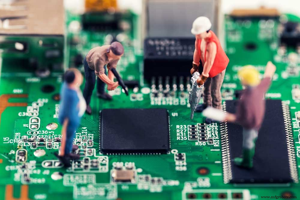 Construisez Votre Propre Détecteur RF : Guide Simple pour Repérer les Signaux Radio Cachés