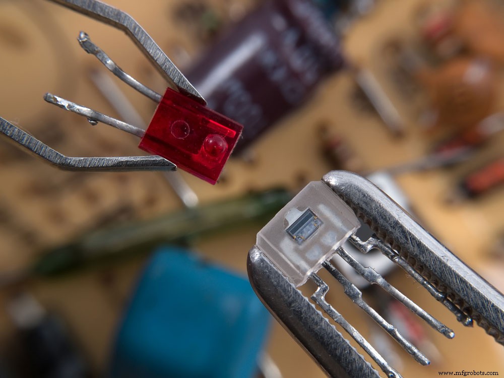 Les bases de l optocoupleur : fonctionnement, types et applications pratiques