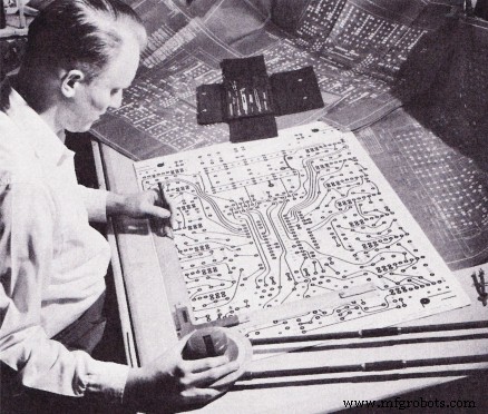 Histoire des Circuits Imprimés (PCB) : 130 Ans d Évolution