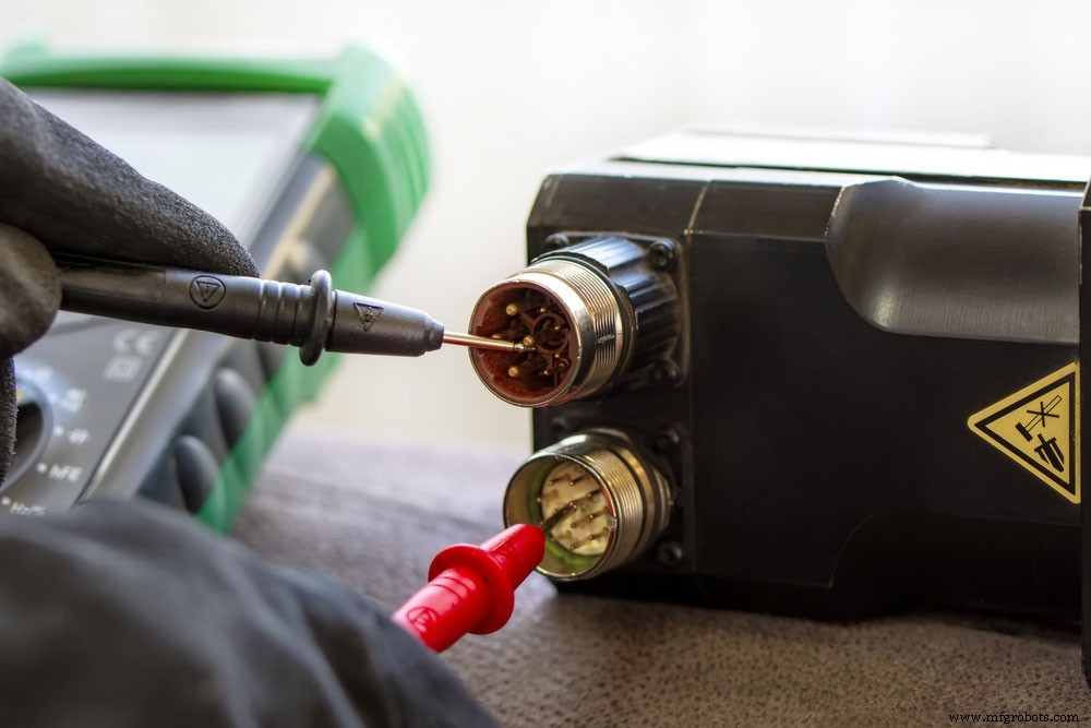 Moteur Servo MG996R : Principes de Fonctionnement et Applications Pratiques