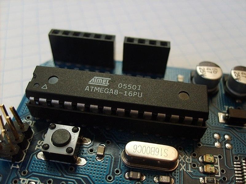 Maîtriser le brochage ATmega8 : optimiser performance et contrôle dans vos projets microcontrôleur