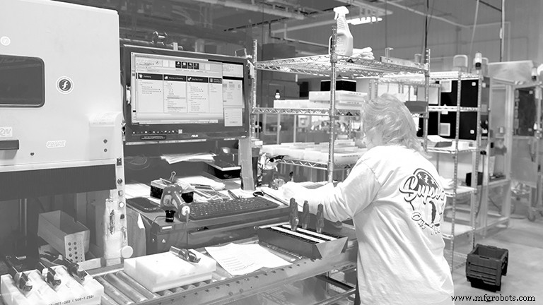 Ateliers de mécanique : adoptez l automatisation pour la production à haute diversité, faibles volumes
