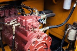 Maintenance proactive des systèmes hydrauliques : réduire contamination et arrêts